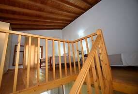 Olive Press Hotel & Apartments