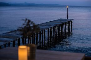 Olive Press Hotel & Apartments