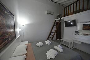 Olive Press Hotel & Apartments