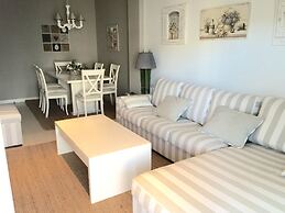 Residencial Paradise Village B