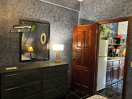 Belize Budget Suites