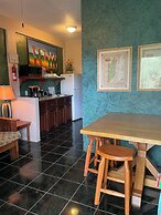 Belize Budget Suites