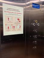 Hotel Madhuri Executive