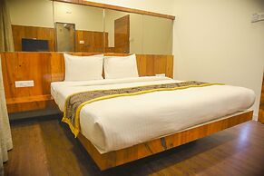 Hotel Madhuri Executive