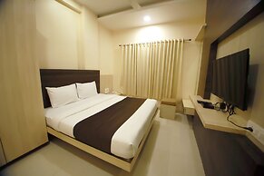 Hotel Madhuri Executive