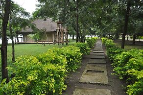Ntoroko Game Lodge