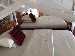 Ntoroko Game Lodge
