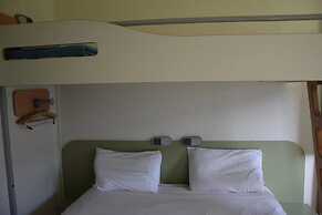 Hotel Design Booking