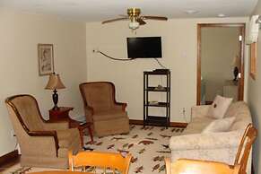 On Pointe Lakefront Resort