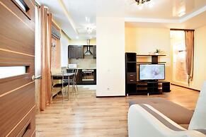 Apartment on Posyetskaya 32