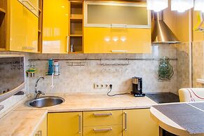 Apartment on Okeanskiy prospect 101