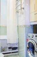 Apartment on Okeanskiy prospect 101