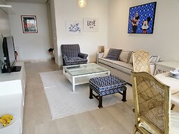 Luxurious flat with private garden