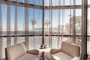 Paramount Hotel Dubai