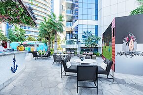 Paramount Hotel Dubai