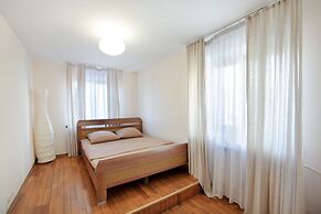 Apartment on Uborevicha 20