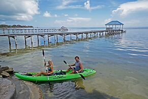 Cocotal Inn and Cabanas