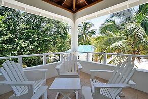 Cocotal Inn and Cabanas