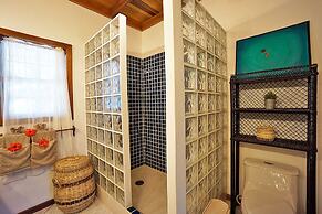 Cocotal Inn and Cabanas