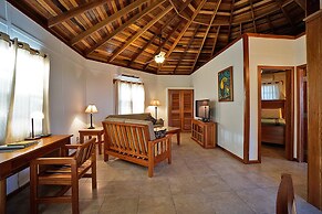 Cocotal Inn and Cabanas