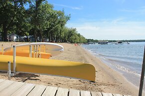 Viking Bay Resort & Lodge