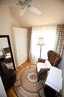 The Farmhouse at Veritas