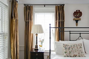 The Farmhouse at Veritas