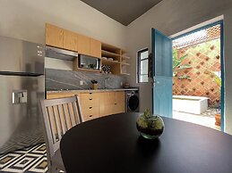 Casa Blanco by Barrio Mexico