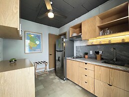 Casa Blanco by Barrio Mexico