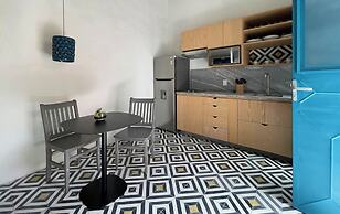 Casa Blanco by Barrio Mexico