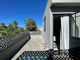 Casa Ixaya by Barrio Mexico
