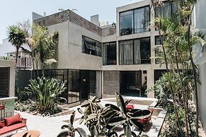 Casa Ixaya by Barrio Mexico