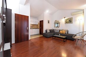 House Villa Danica on the Hills