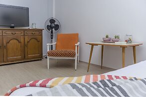Apartments and Rooms Antee
