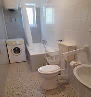 Apartments and Rooms Antee