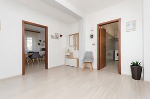 Apartments and Rooms Antee