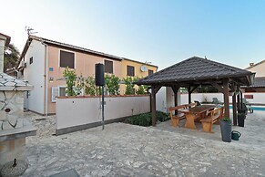 Apartments Kralj