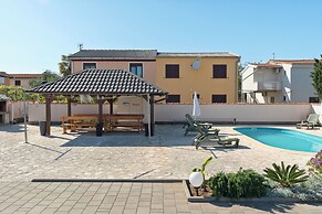 Apartments Kralj