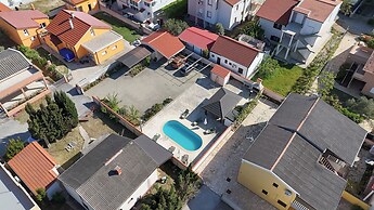 Apartments Kralj