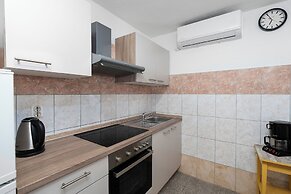 Apartments Kralj