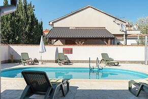 Apartments Kralj