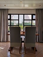 Apartment Peaceful Green Oasis