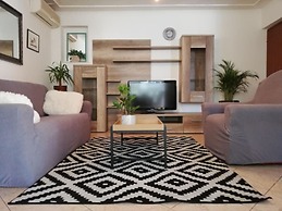 Apartment Peaceful Green Oasis