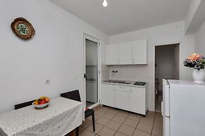 Apartments Milivoj
