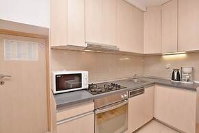 Apartment Mate
