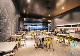 Expressionz Starlight Suites by MyKey