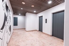 Super OYO Townhouse 2 Hotel Gunung Sahari