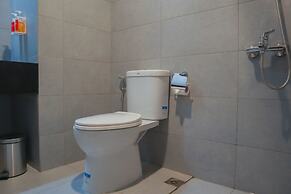 Super OYO Townhouse 2 Hotel Gunung Sahari