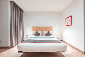 Super OYO Townhouse 2 Hotel Gunung Sahari