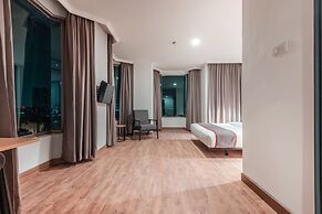 Super OYO Townhouse 2 Hotel Gunung Sahari